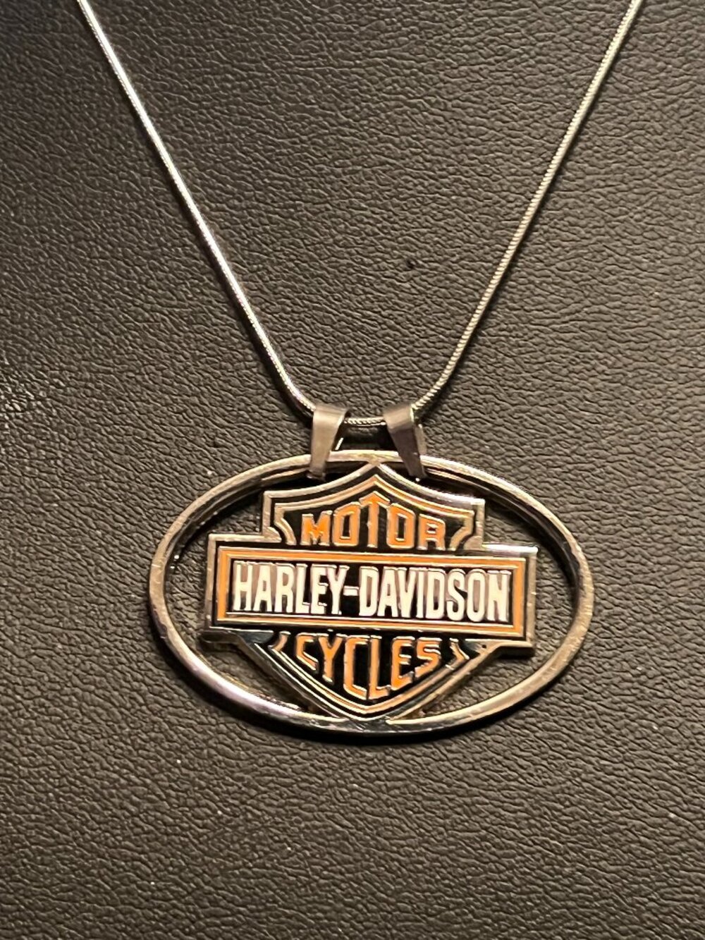 Harley-Davidson Bar & Shield Logo Pendant Necklace (494)
